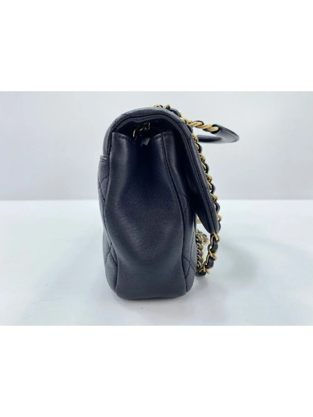Chanel Shoulder Bag Quilted